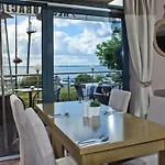 77 Restauracja 3* Chałupy
