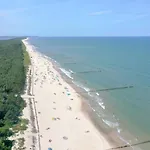 77 Restauracja 3*