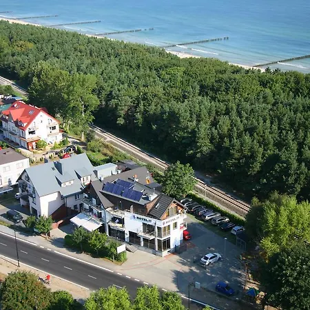 Отель 77 Restauracja 3*