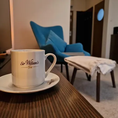 77 Restauracja Hotel Chałupy