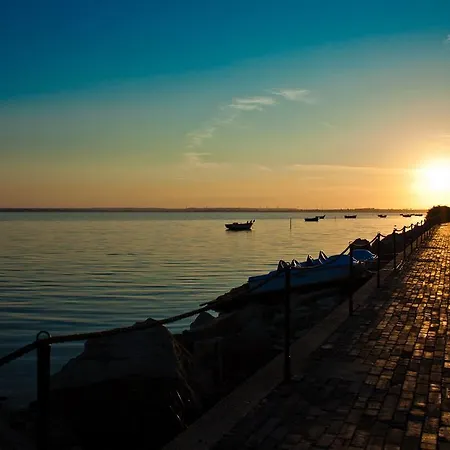 77 Restauracja Hotel 3*