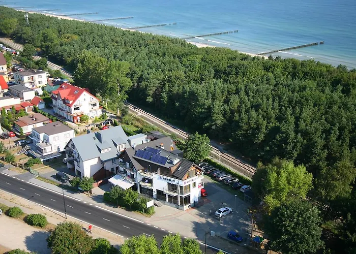 Hotel 77 Restauracja 3*