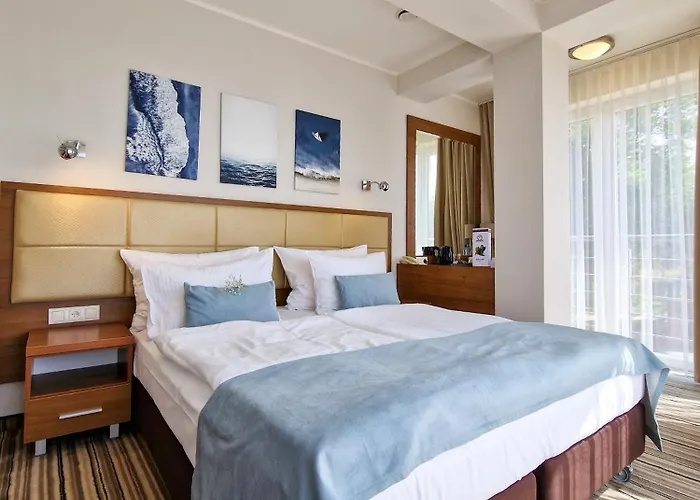 Hotel 77 Restauracja 3*