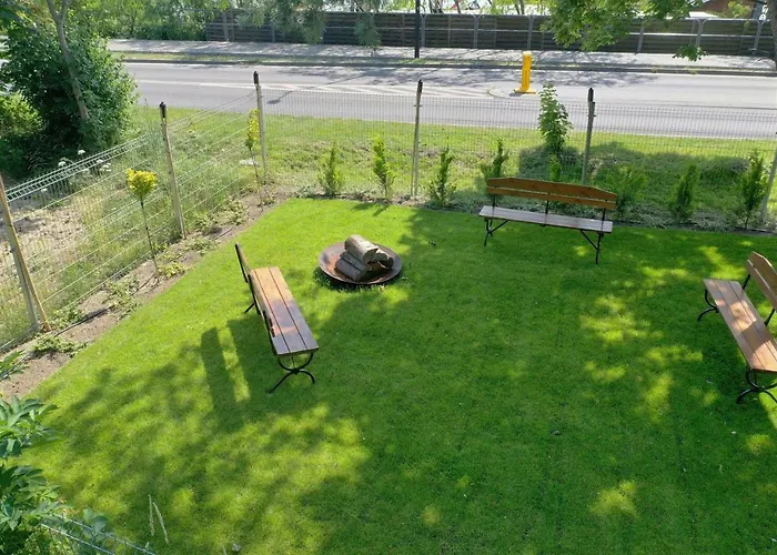 77 Restauracja Hotel 3*